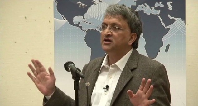 Hindu fundamentalism more threatening than Islamic terrorism: Ramachandra Guha
